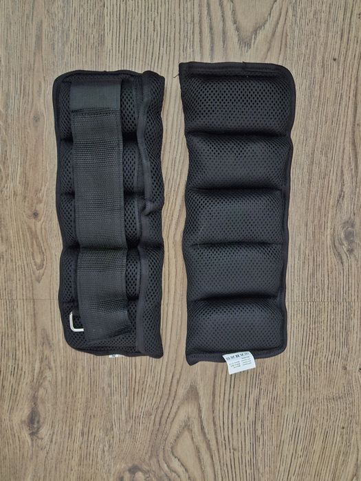 Obciążniki na kostki nadgarstki 2 x 1 kg regulowane