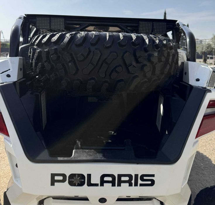 Vendo Polaris RZR Pro XP 181cv (versão Ultimate)