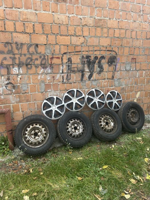 4 зимові колеса в зборі Bridgestone Blizzak DM-V2 215/65 R16
