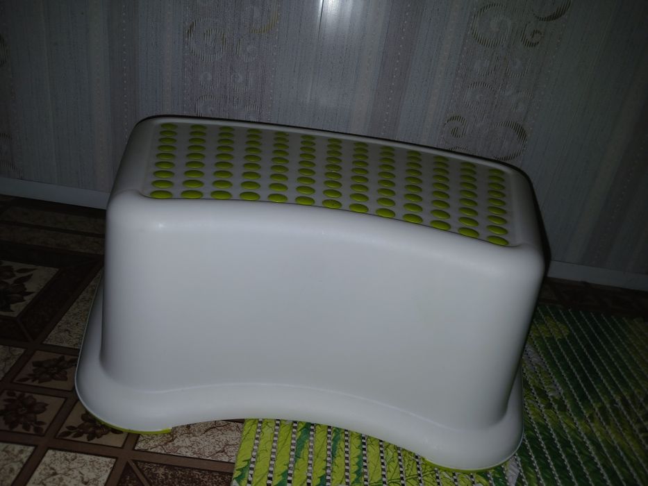 Ступенька подиум IKEA