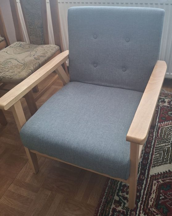 Fotel jasnoszary tkanina