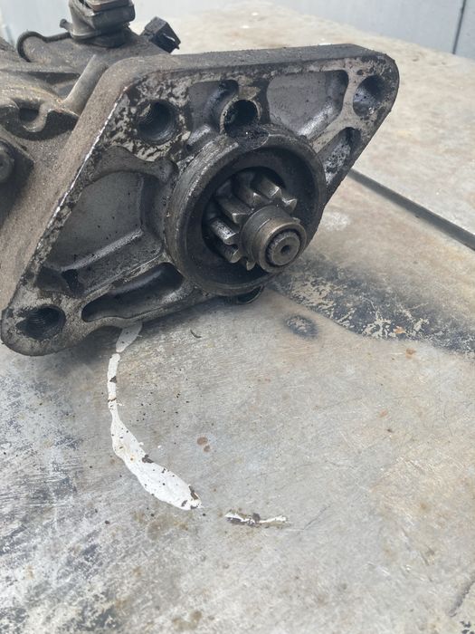 Стартер Hundai Terracan 2.9 2003