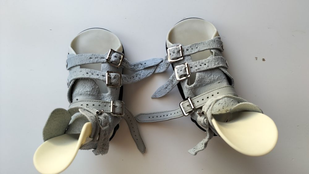 Sprzedam buty Mitchella rozmiar 8
