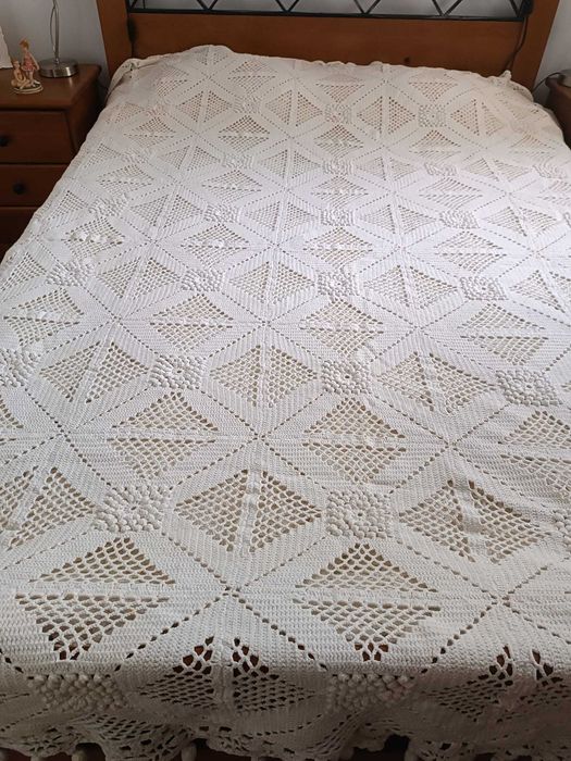 Colcha de Casal King Size em Croché Artesanal de Algodão (2.30 x 2.10m)