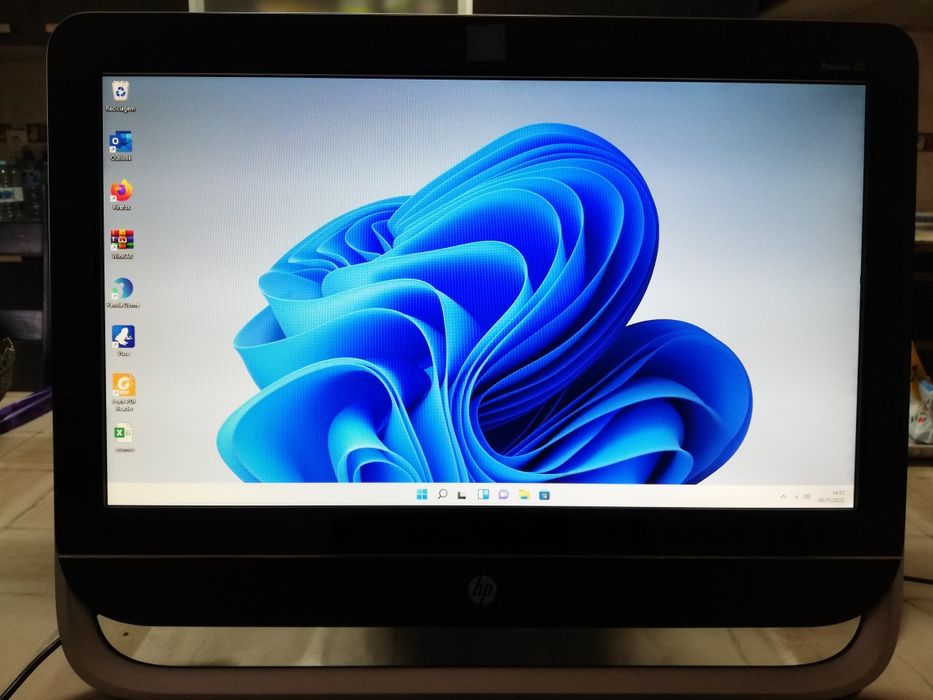 HP Pavilion 20b010 AllinOne Desktop PC Amora • OLX Portugal