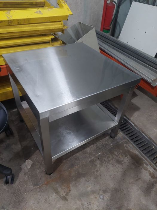 Bancada de inox quadrada