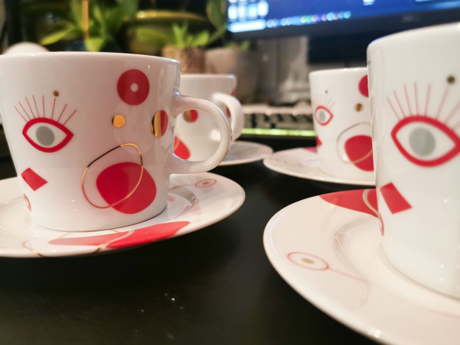 Komplet 6 filiżanek Look At Me Plates Magdalena Pilaczyńska filiżanki