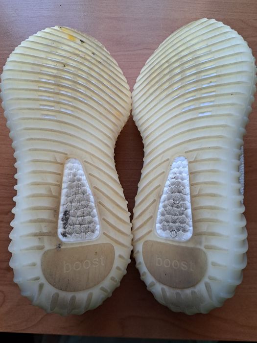 Кросівки Adidas Yeezy Boost 350
