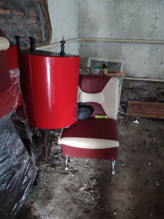 Продам кухню б/у но в очень хорошем состоянии