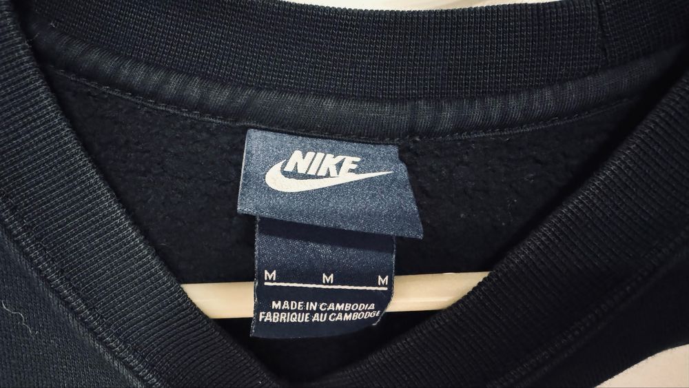 Кофта Nike       .