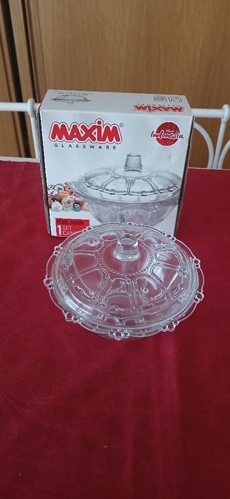 Bomboneira Maxim, nova