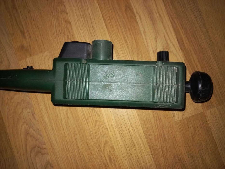 Ленточная шлифмашина Bosch PBS 60 E