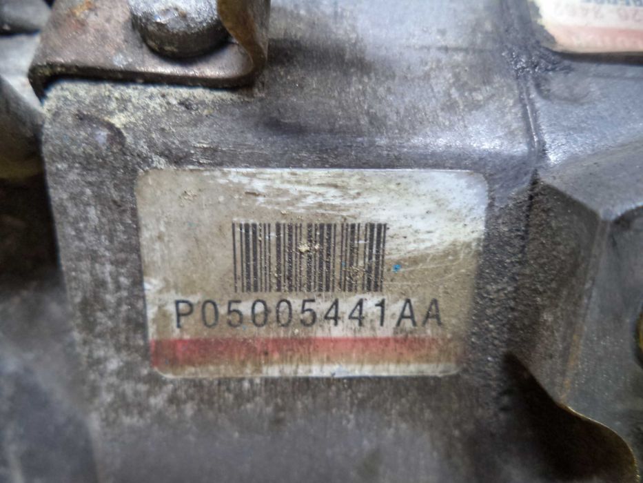 Компрессор кондиционера Chrysler Voyager 4 Dodge Caravan (3,3-3,8)