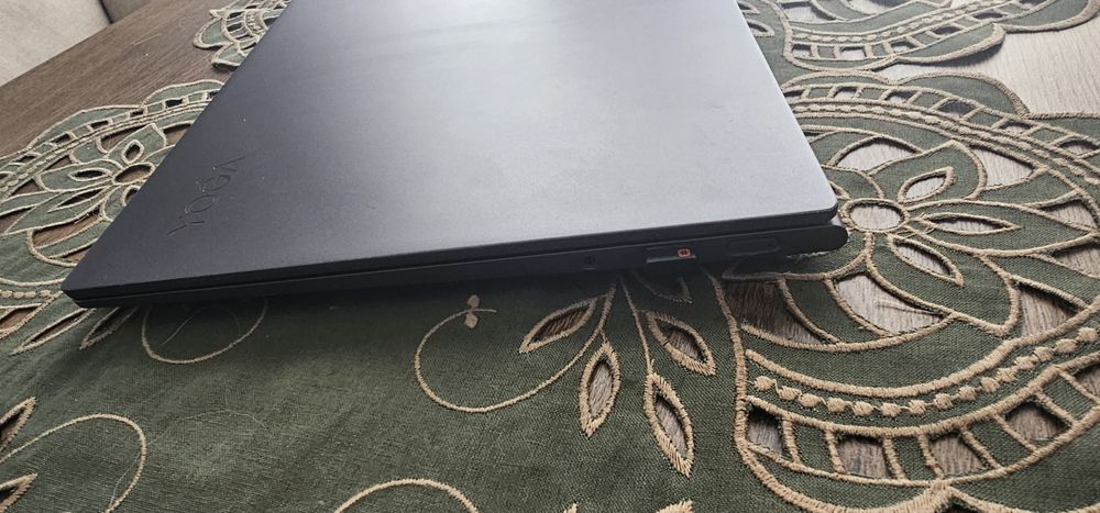 Lenovo Yoga Slim 7 Pro