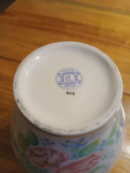 Limoges Porcelain Pieces64586485693315125