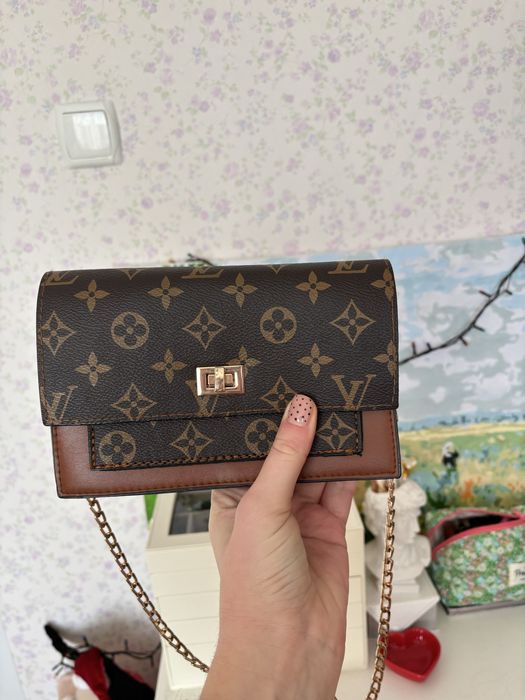 женская маленька трендовая сумка lv louis vuitton