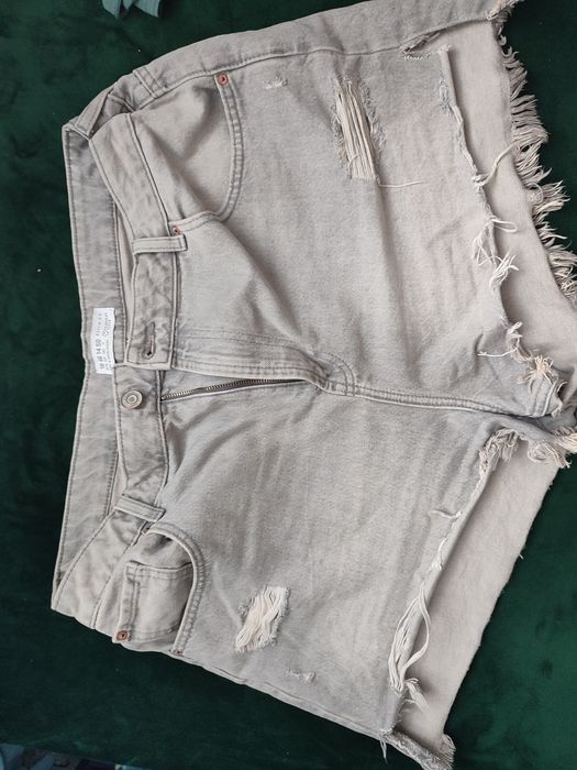 Szorty, krótkie spodenki jeansowe damskie rozm 46