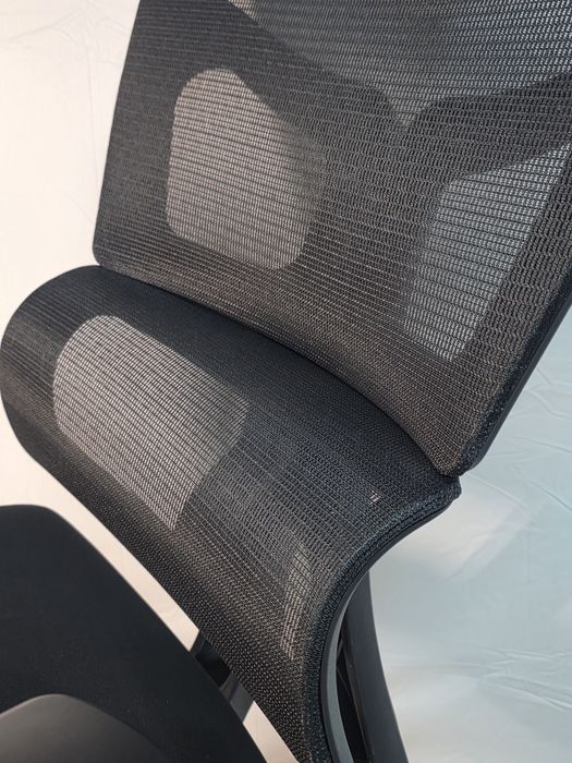 Ergonomiczne krzesło biurowe  fotel MELOKEA -150kg