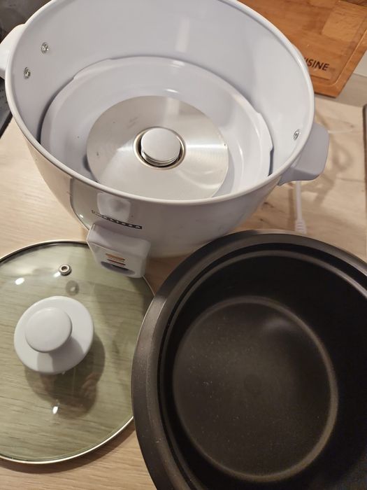 Рисоварка новая 2 л