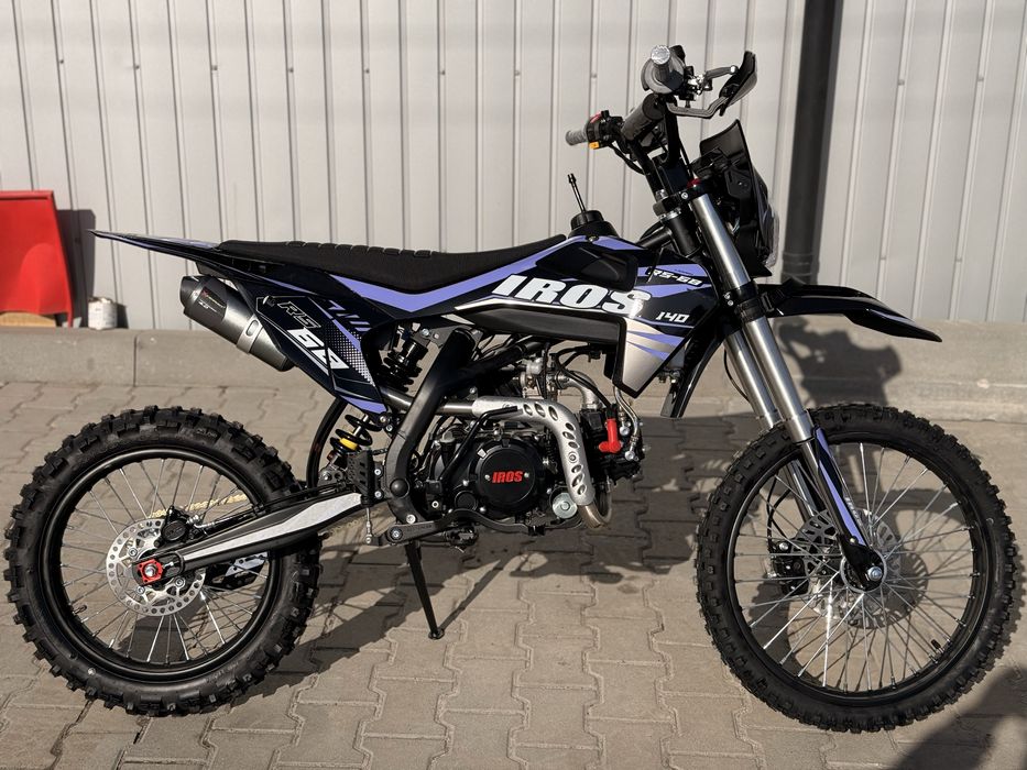 Мотоцикл IROS RS-68 yx140cc