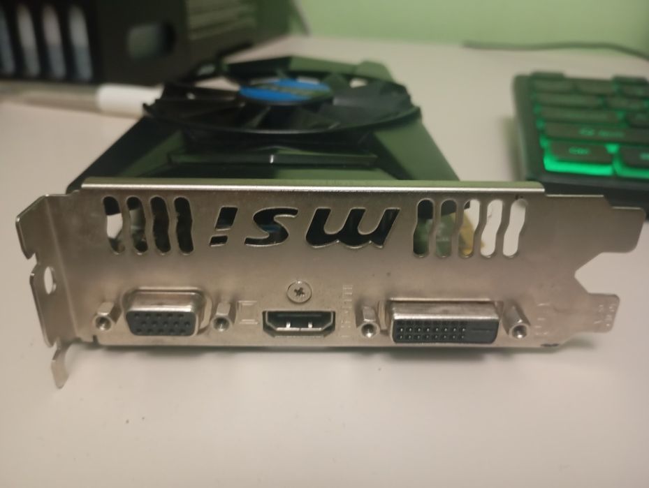 Відеокарта MSI r7 250 2gb ddr3