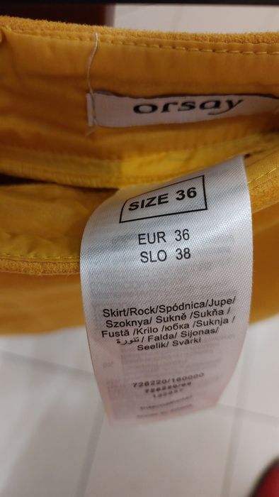 Spódniczka kolor miodowy Orsay 36