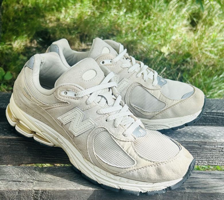 new balance 2002r white - купити чоловічі кросівки - Ціна на OLX.ua