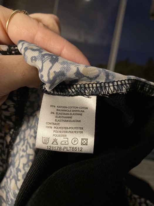 Sukienka do biura i nie tylko 40/L