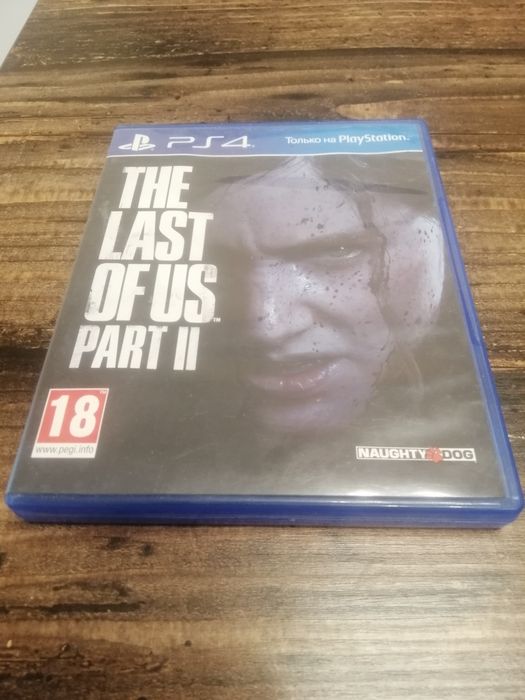 Ps4 slim з двома оригінальними геймпадами і вінчестером на 2gb