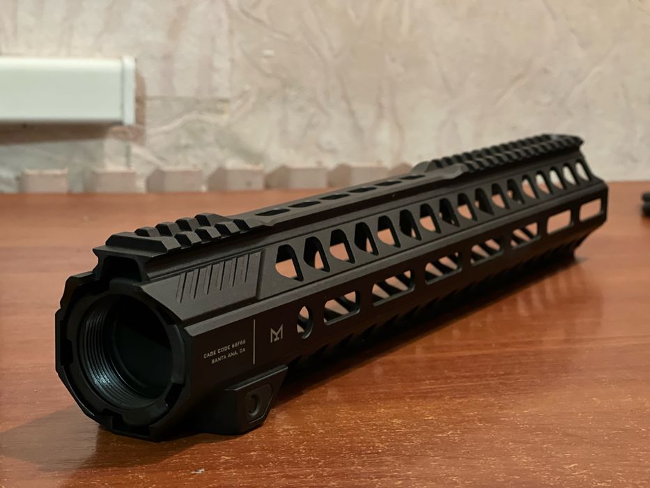 Цівка ar15 m4 m16 strike indastries SI Strike Rail 13.5”
