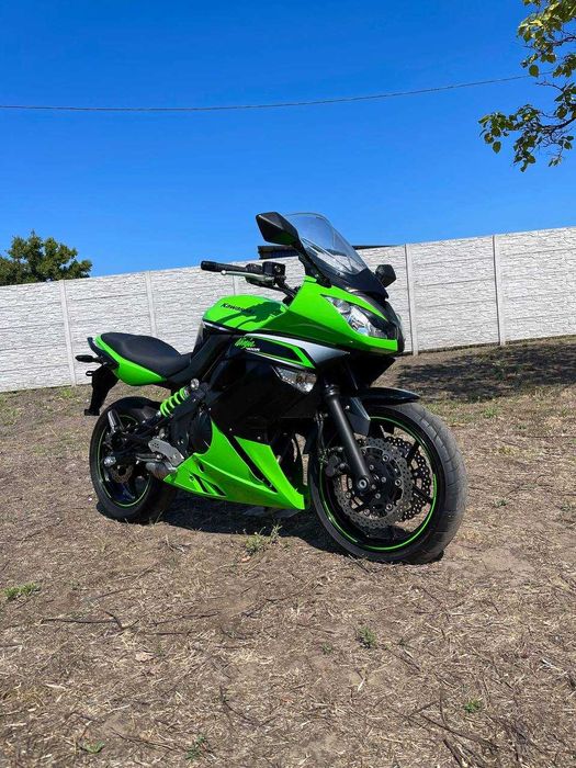 Мотоцикл Kawasaki Ninja 400R