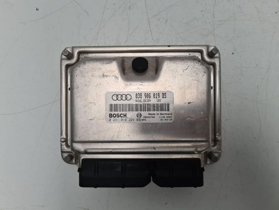 AUDI A3 1.9 TDI 2001 / VW GOLF / BORA | CENTRALINA - BOSCH | Ref: 038
