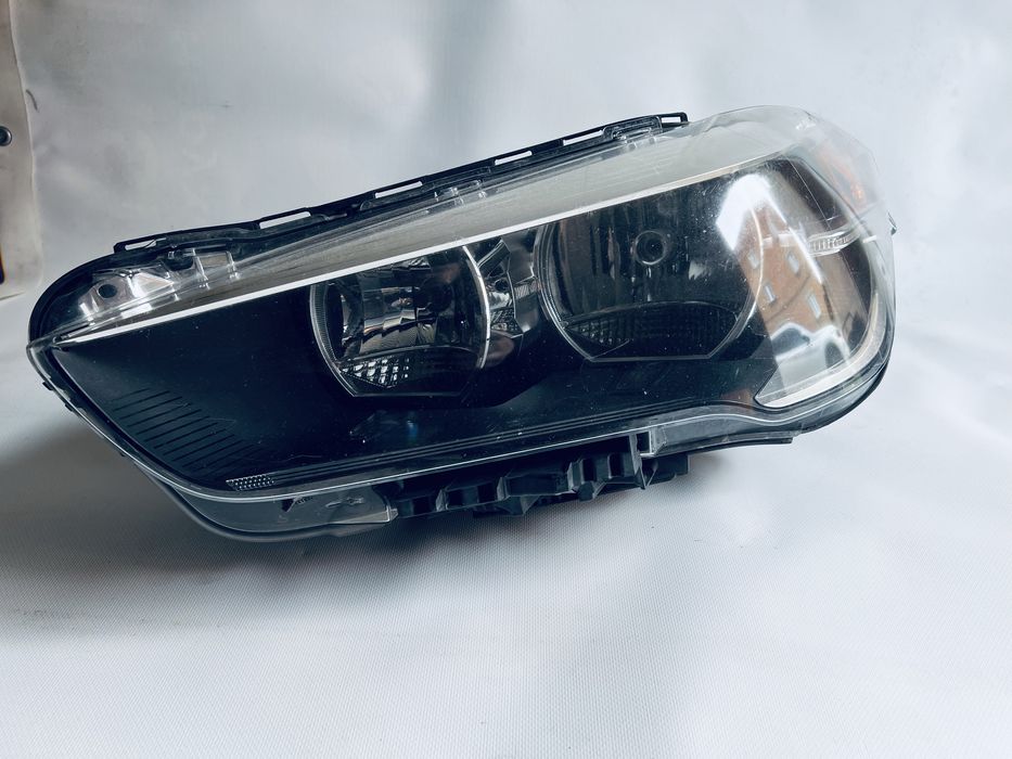 Фара ліва галоген BMW x1 f48 2017 рік