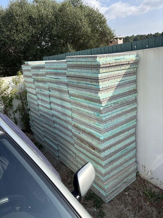 Lagetas de betão com isolamento térmico
