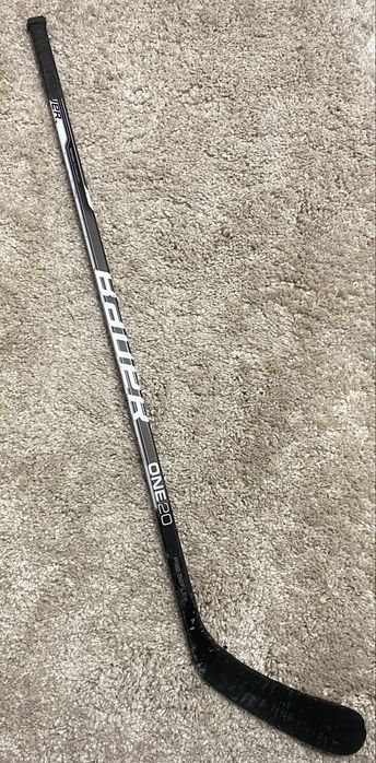 BAUER One 20 mid-kick