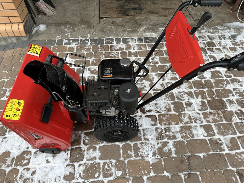 Снігоприбирач бензиновий Forte КСМ-62E