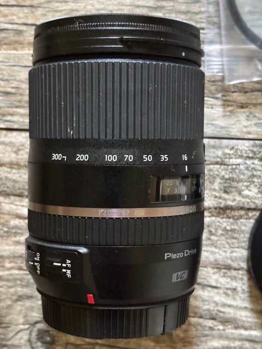 Продам обʼєктив Tamron 16-300 mm F/3,5-6,3