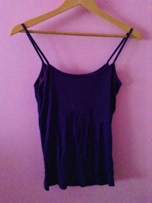 Top roxo básico zara
