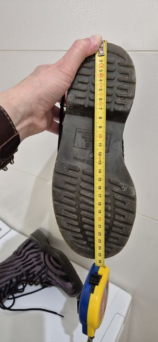 Glany Dr. Martens 38