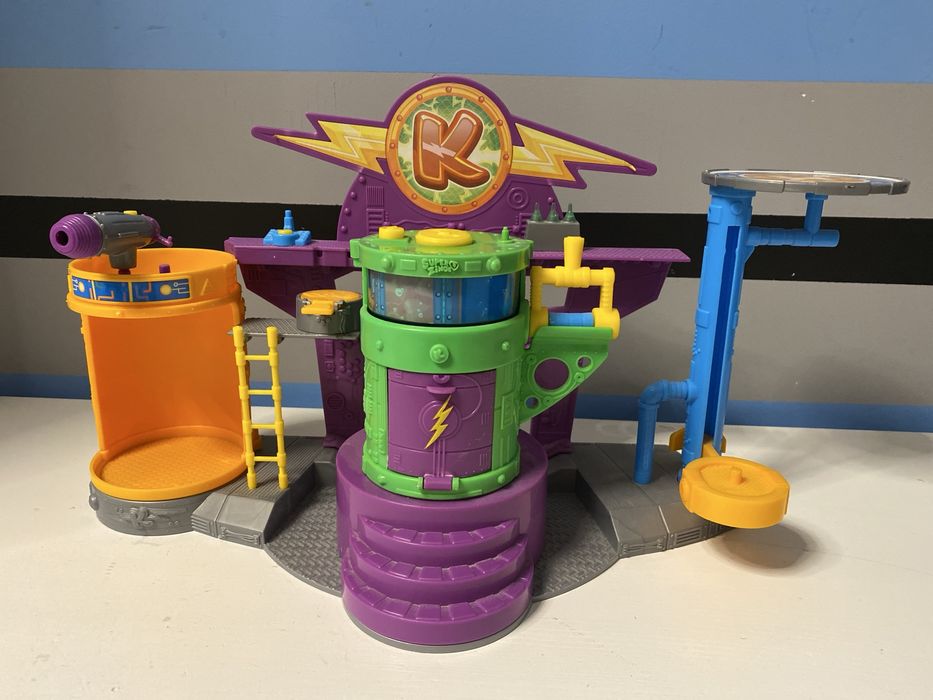 Super Zings Laboratorium Kazoom