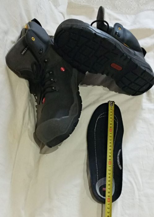 Ботинки JALAS 1828 .