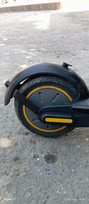 Электросамокат Kugoo G30.
