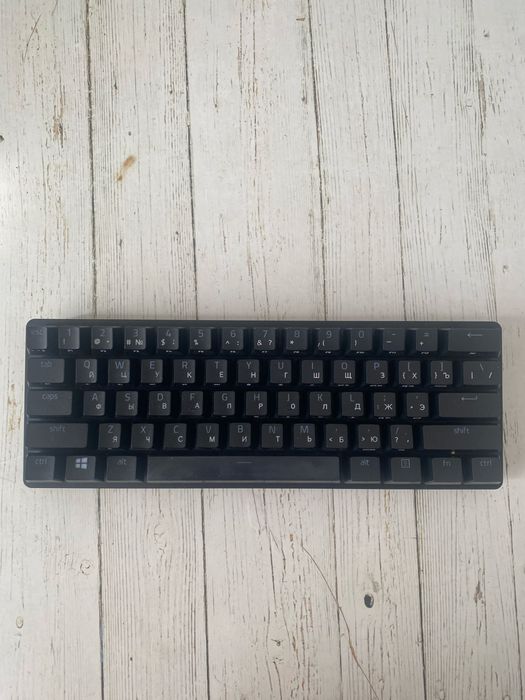Продам клавиатуру Razer