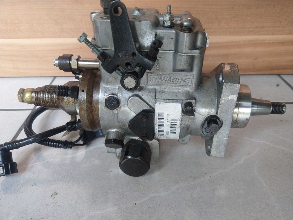 Pompa wtryskowa używana  stanadyne JCB FB 80 FOGO JCB DieselMax 444 G