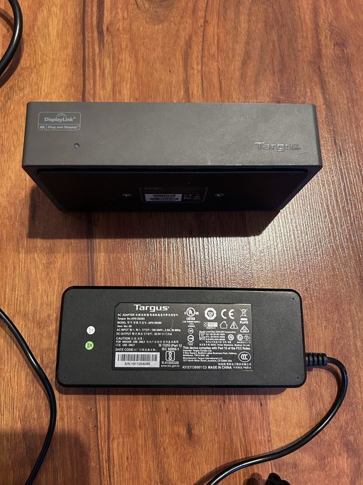 Stacja dokująca Targus DisplayLink 4K – USB-C / HDMI / DP / LAN
