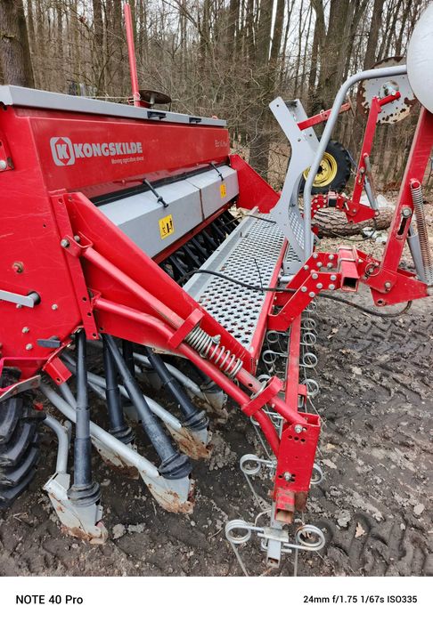 Agregat uprawowo-siewny Kongskilde