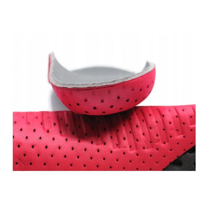 r. 41 - profilowane wkładki do butów sportowych corbby