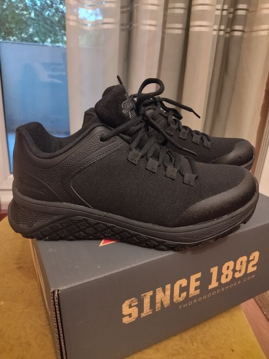 Жіночі кросівки фірми Thorogood