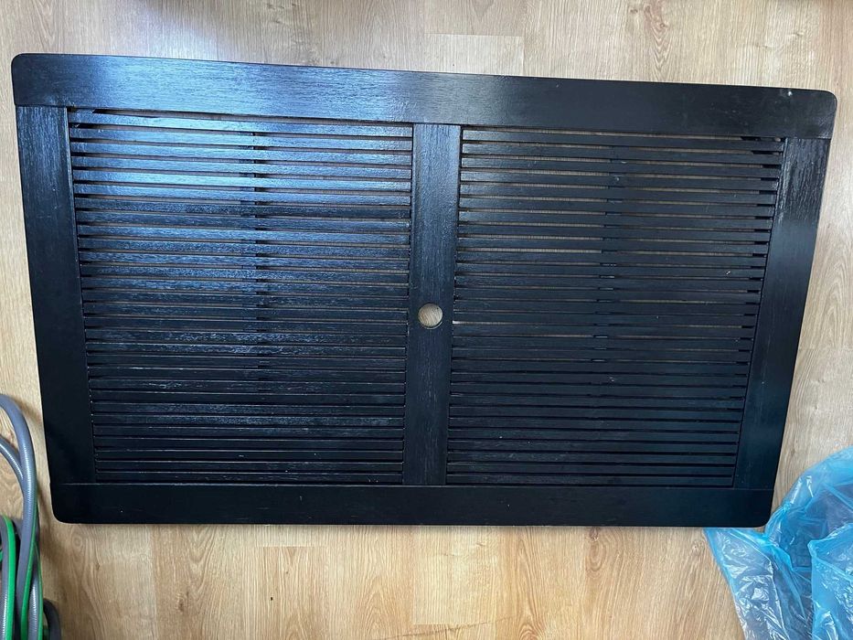 Stol drewniany + krzesla + poduszki, elegancki zestaw