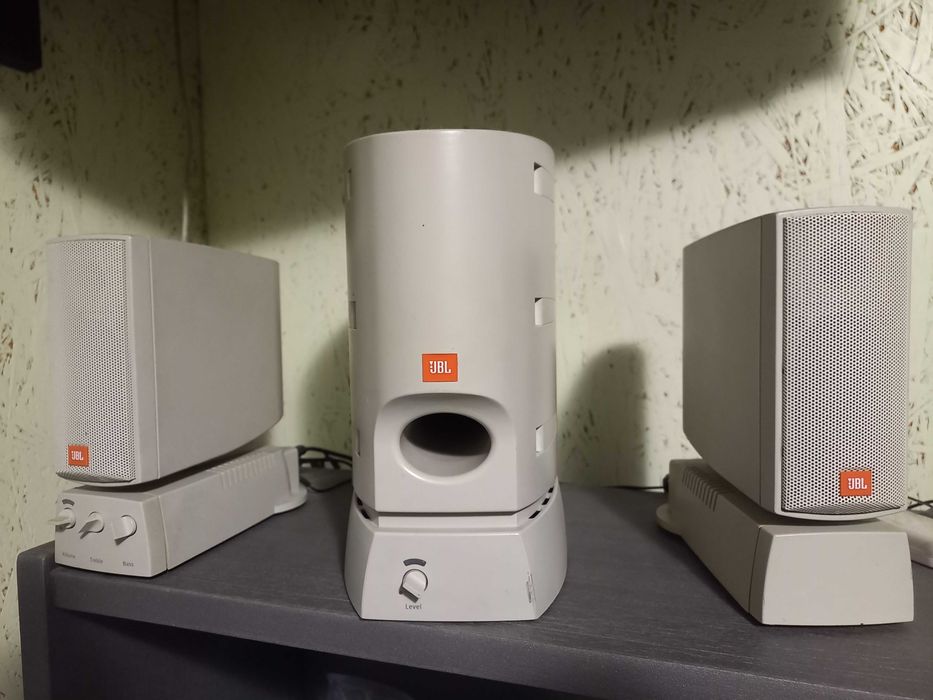 Колонки, Акустика JBL